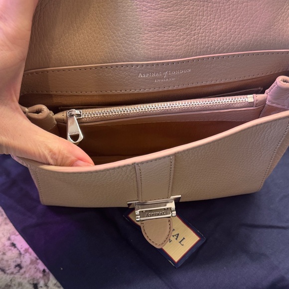 Aspinal of London Medium Lottie Leather Shoulder Bag - Picture 8 of 14